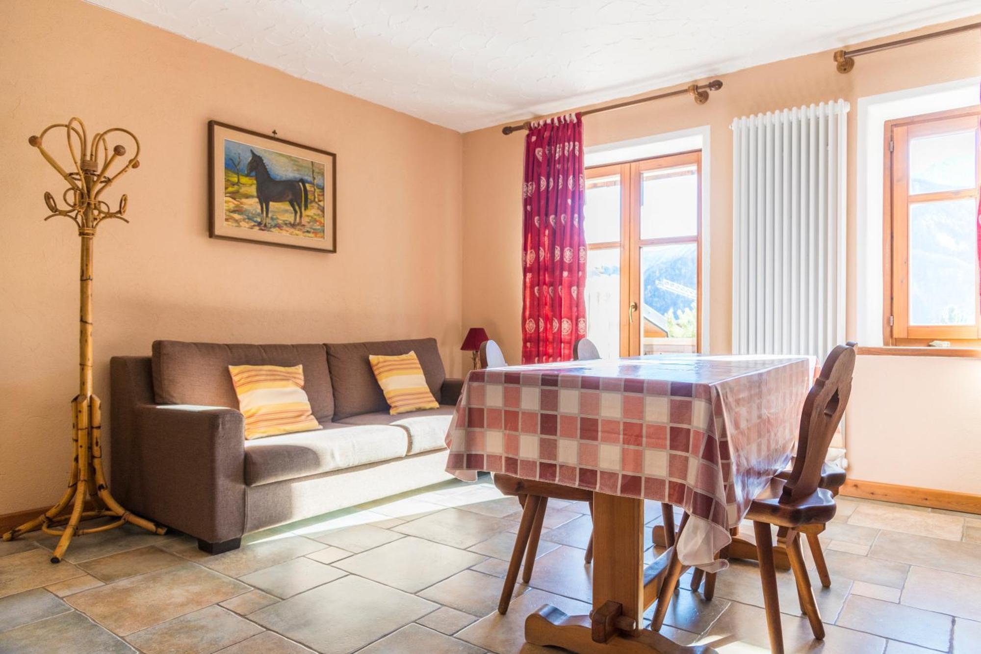 La Placette - Albergo Diffuso E Trattoria Usseaux ภายนอก รูปภาพ