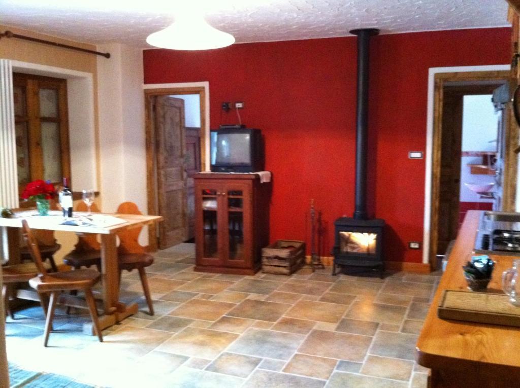 La Placette - Albergo Diffuso E Trattoria Usseaux ห้อง รูปภาพ