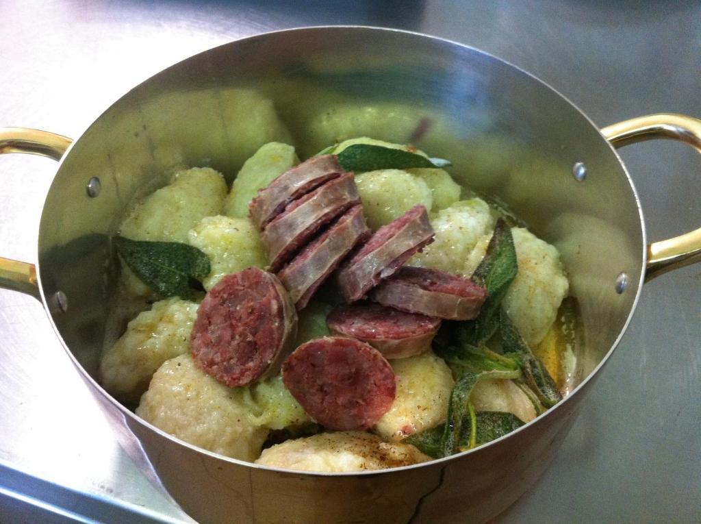 La Placette - Albergo Diffuso E Trattoria Usseaux ภายนอก รูปภาพ